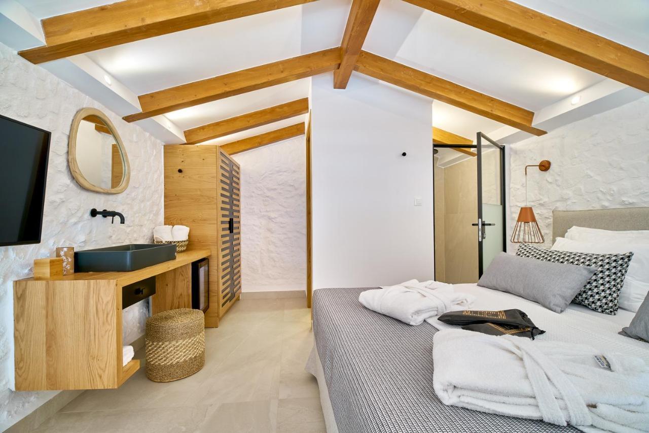 Vista Del Porto Luxury Suites Rethymno  Exterior photo