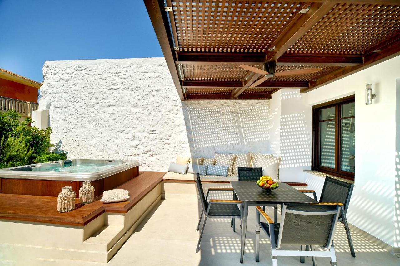 Vista Del Porto Luxury Suites Rethymno  Exterior photo