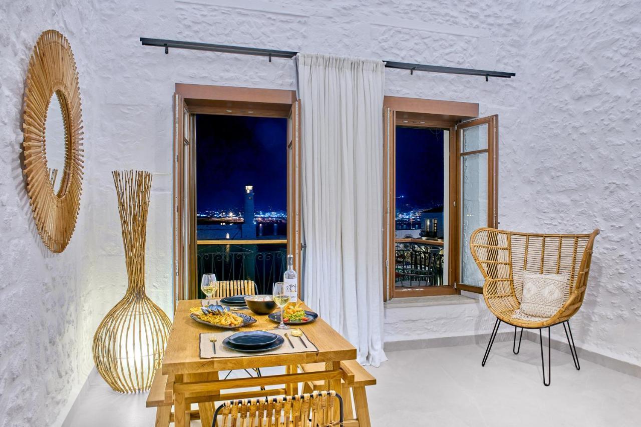 Vista Del Porto Luxury Suites Rethymno  Exterior photo